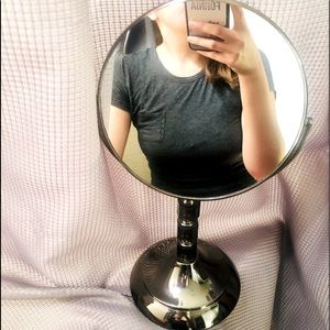 Double sided round mirror like new